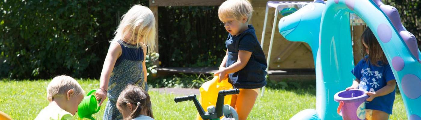 Kinder Garten Sommer